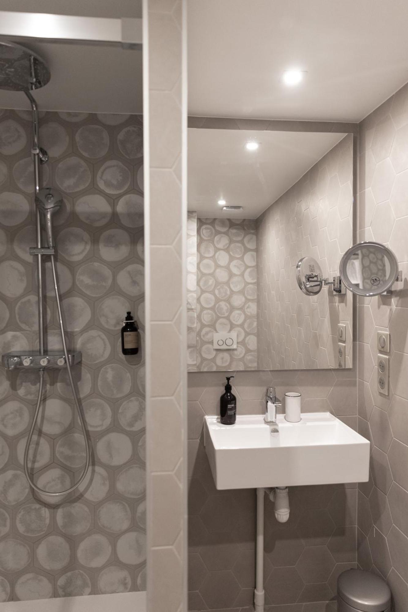 Hotel Leev Victoire & Spa Paris Exteriör bild